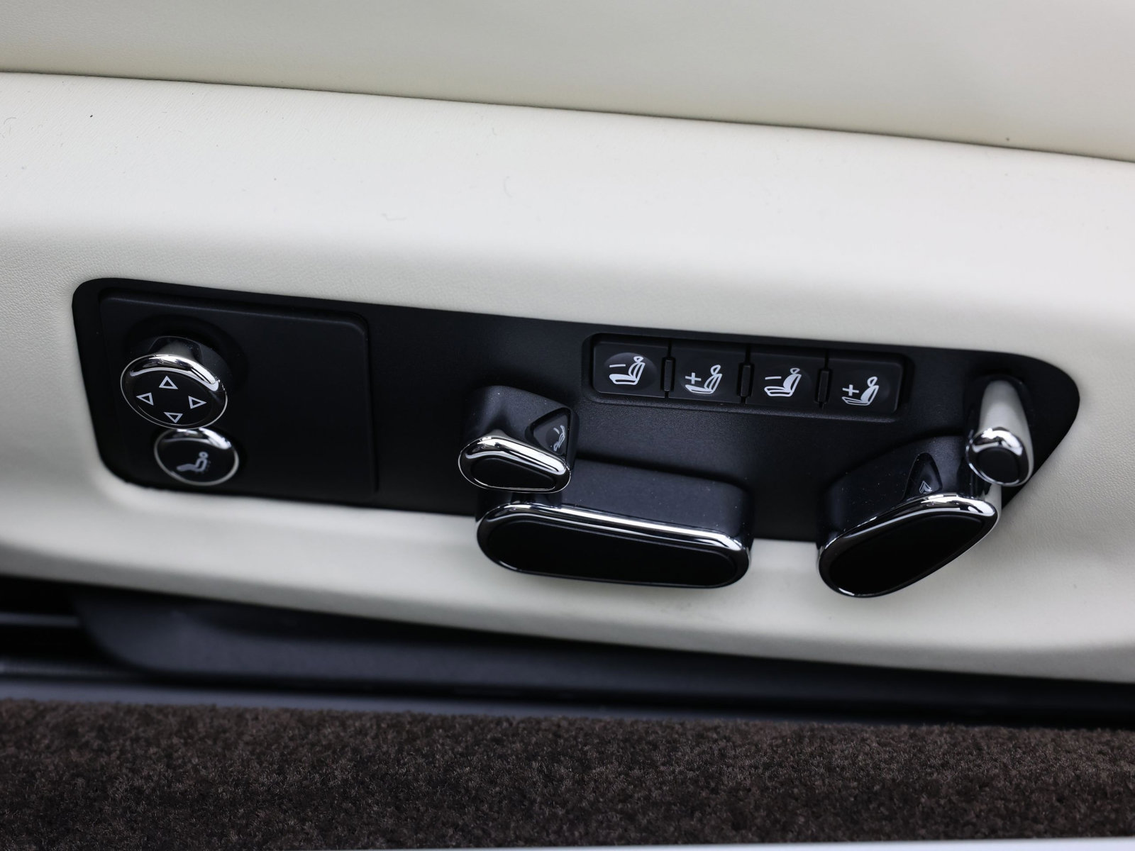 New 2026 Bentley Continental GT AWD/4WD image 11