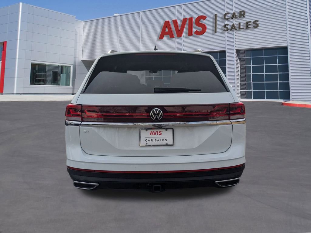 Used 2025 Volkswagen Atlas SE image 7