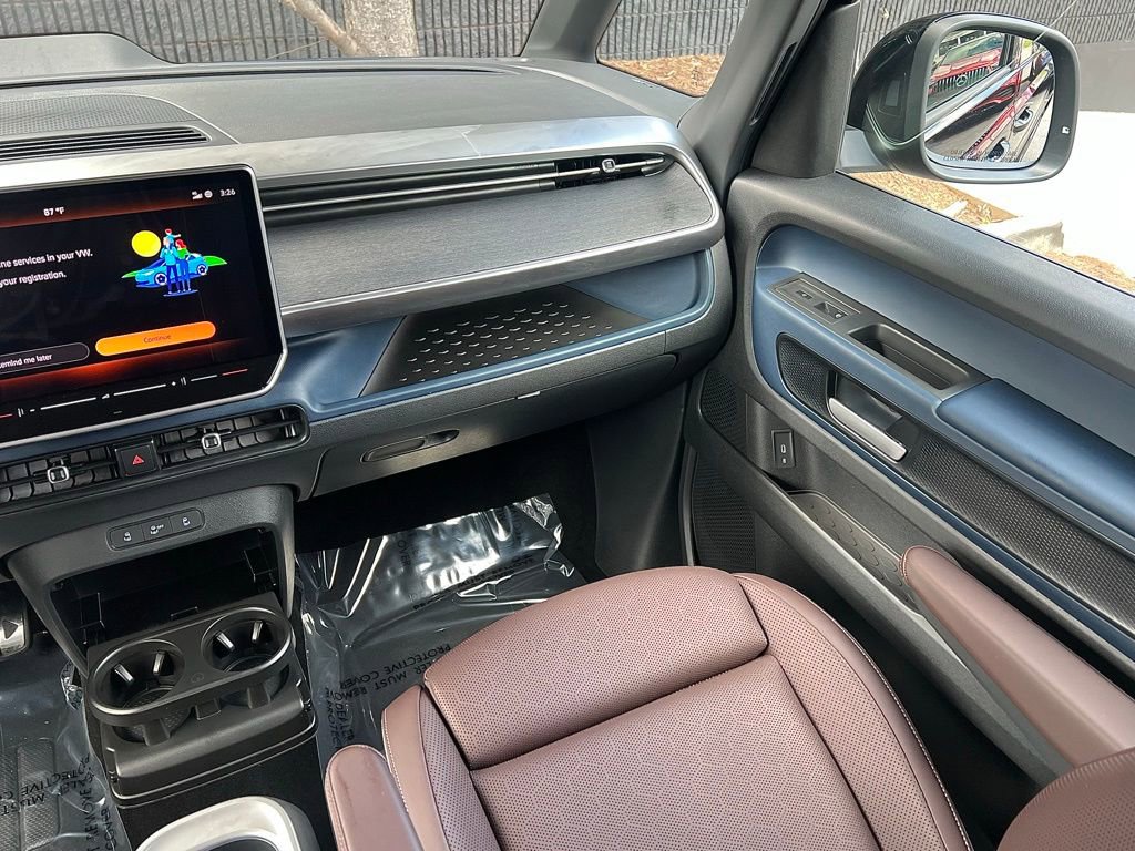 Used 2025 Volkswagen ID. Buzz Pro S image 36