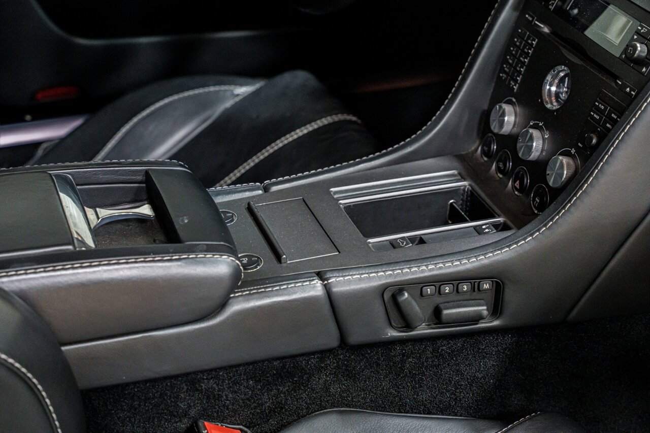 Used 2008 Aston Martin V8 Vantage Roadster image 31