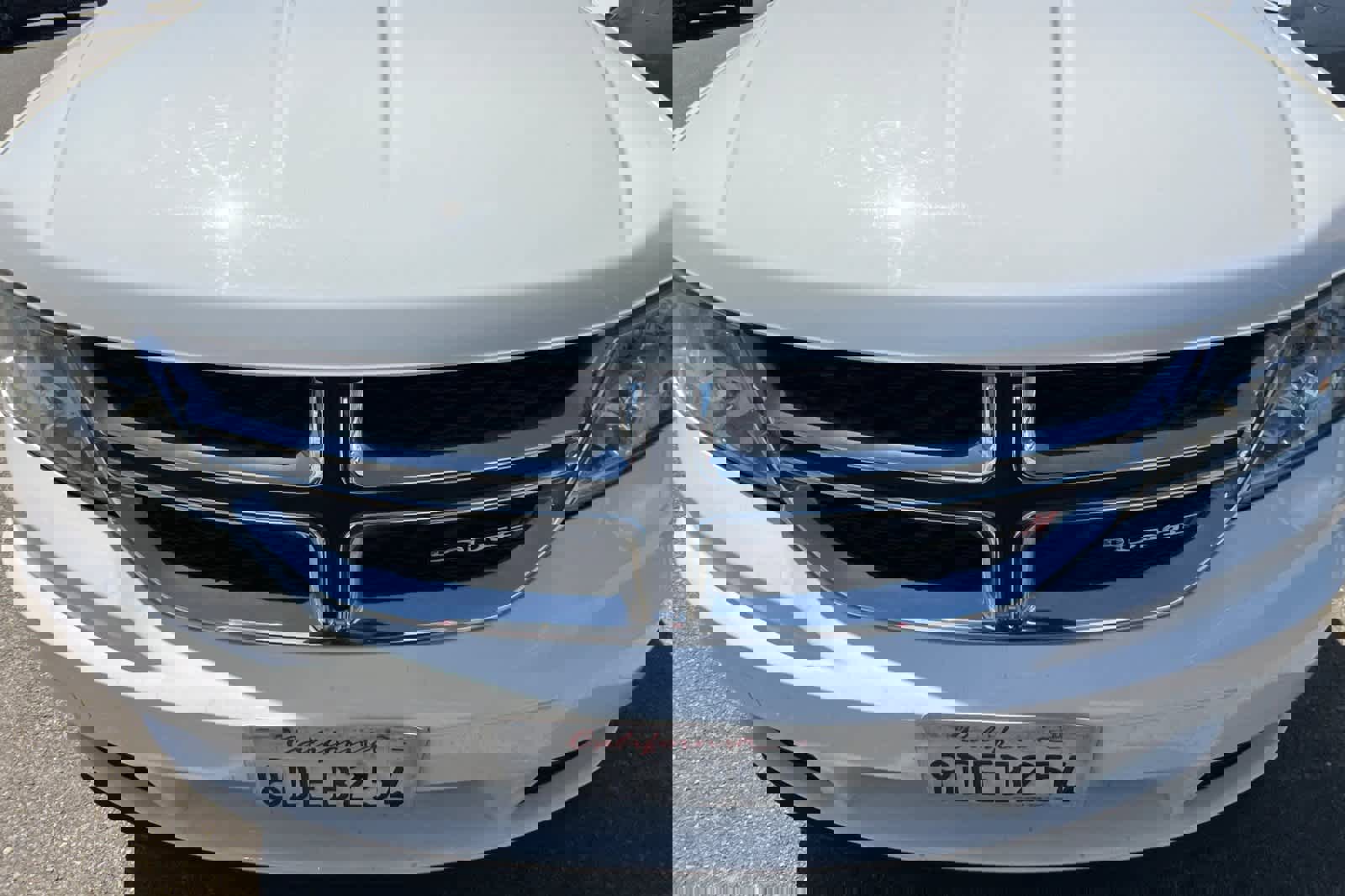 Used 2018 Dodge Journey SE w/ Connectivity Group FWD image 12