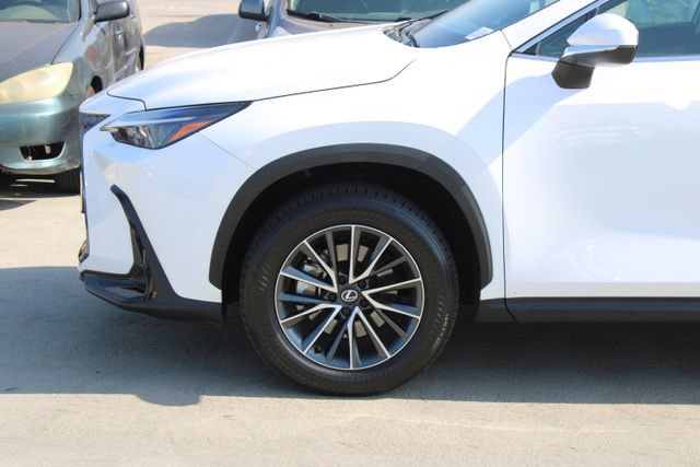 Certified 2026 Lexus NX 350h AWD w/ Cold Area Package image 4