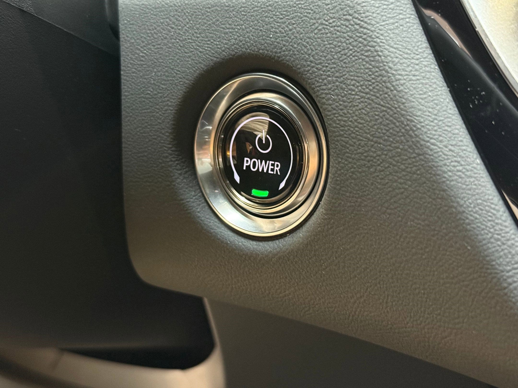 New 2025 Cadillac Lyriq Sport image 41