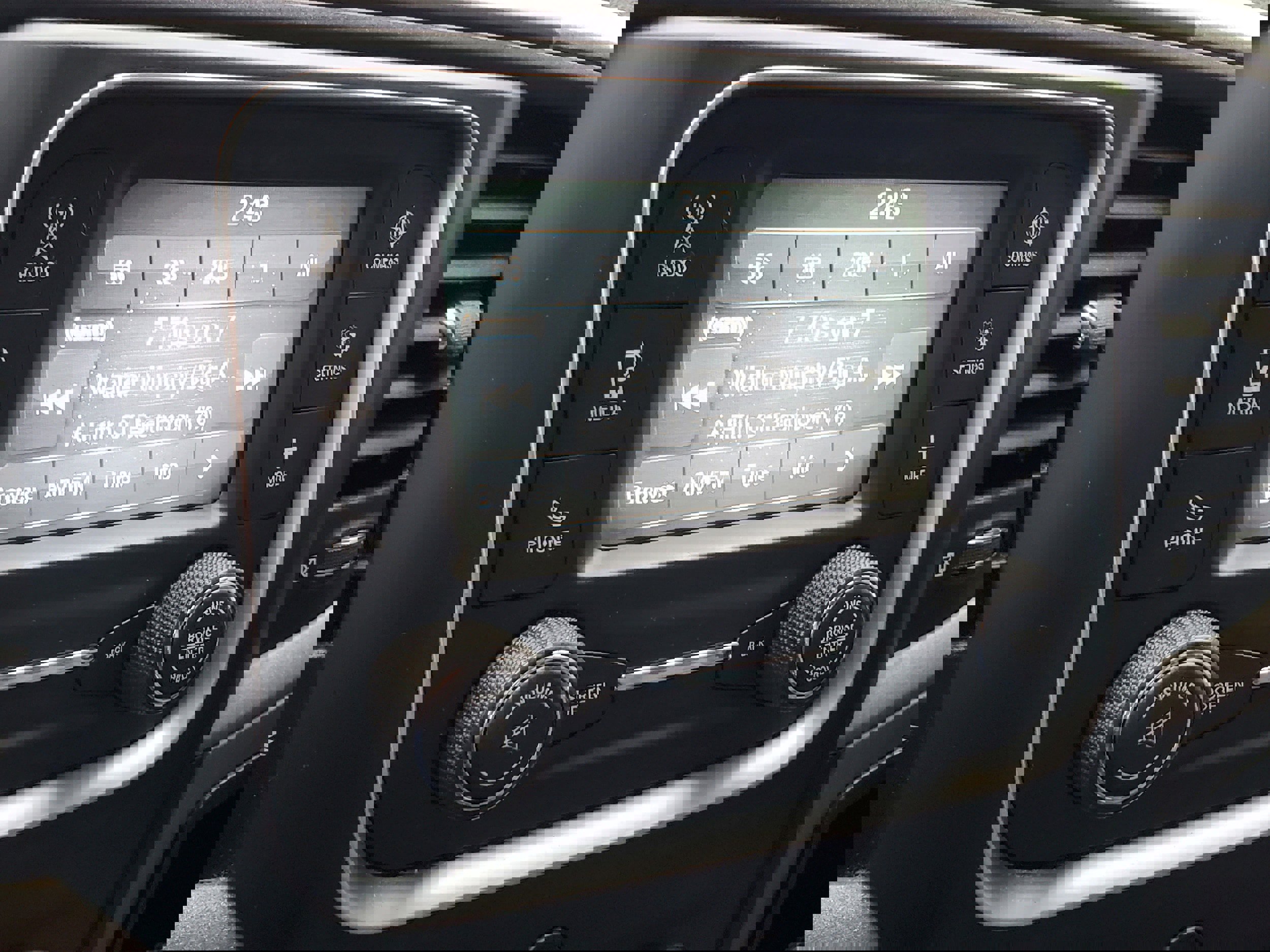 Used 2014 RAM 1500 Express AWD/4WD image 17