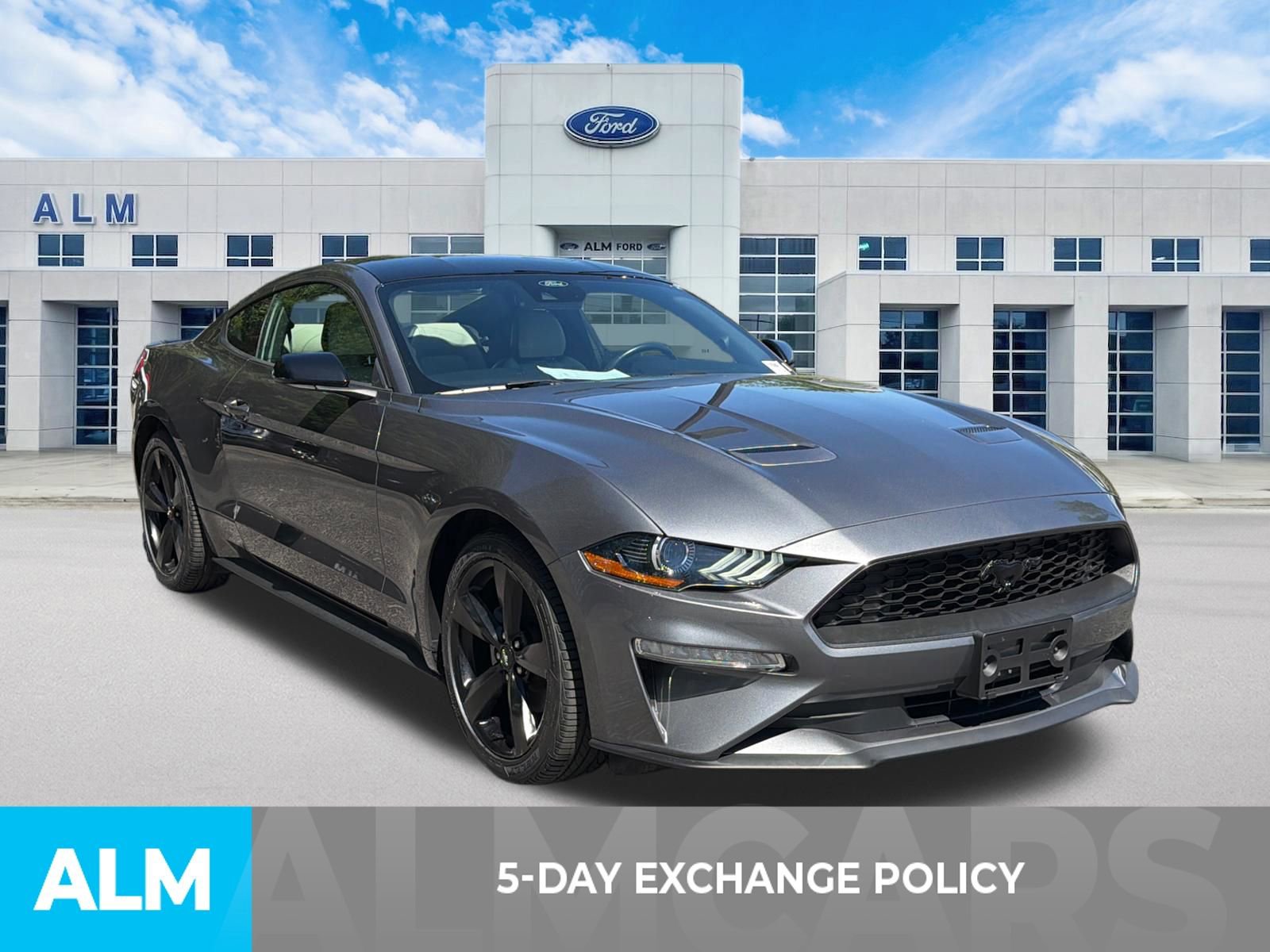 Used 2022 Ford Mustang Premium w/ Black Accent Package RWD image 3