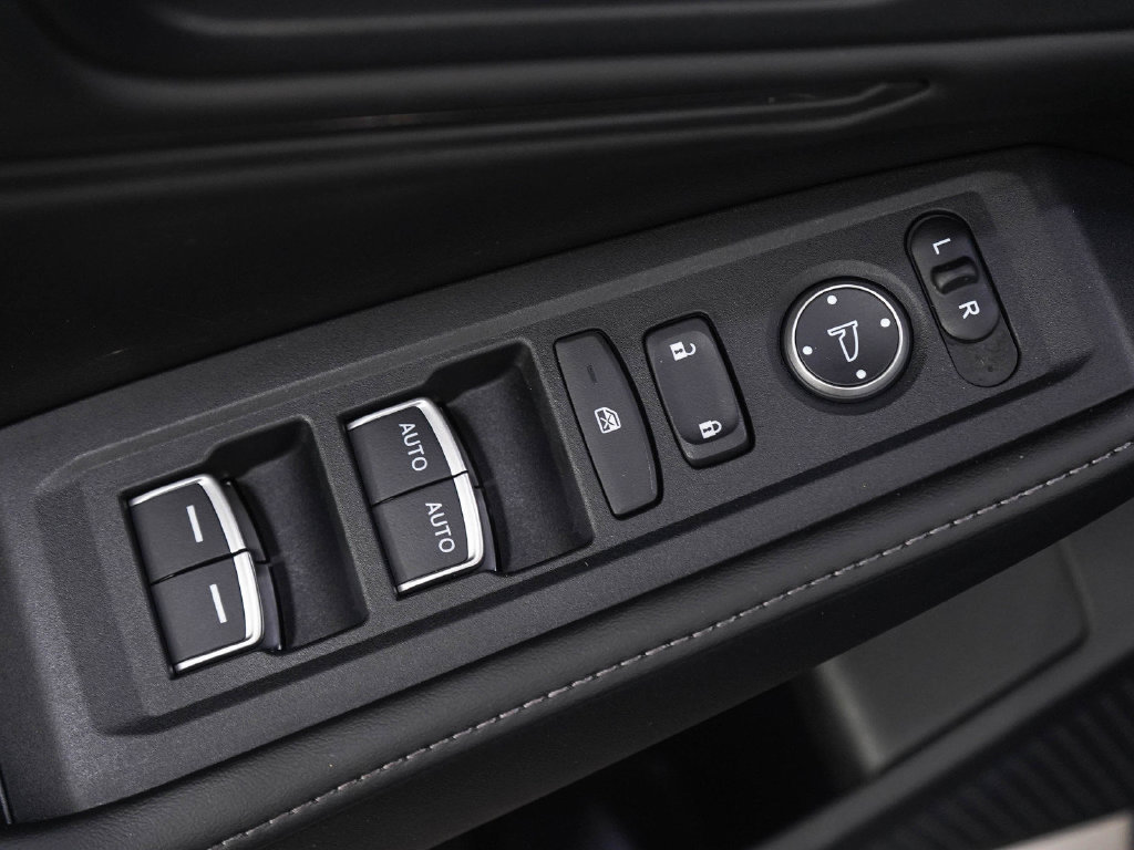 Used 2023 Honda Accord Sport image 19