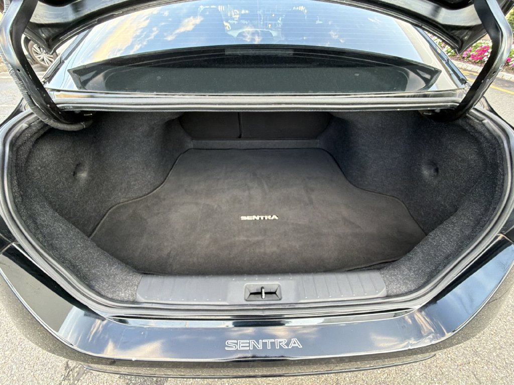 Used 2021 Nissan Sentra SV FWD image 27