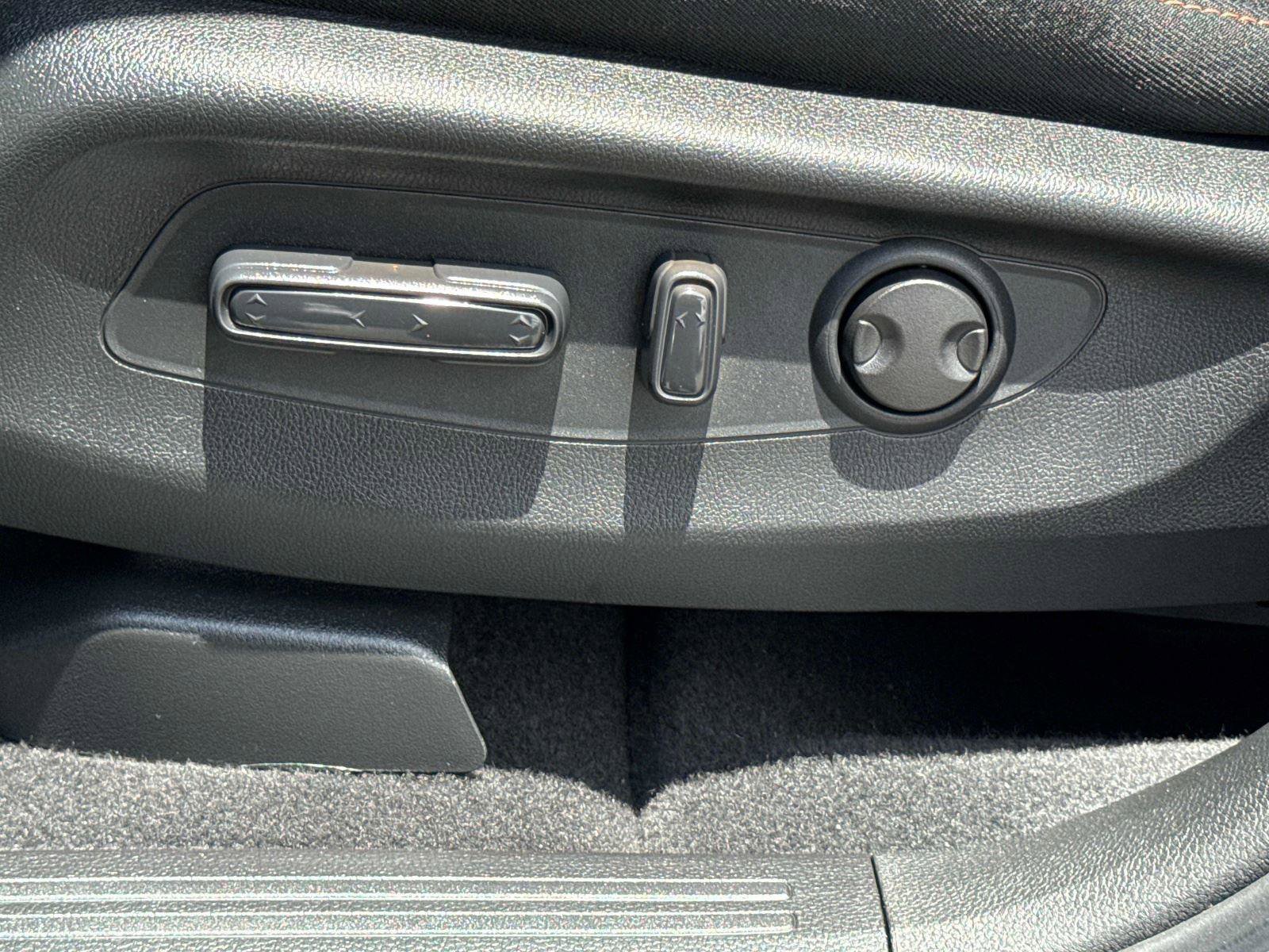 Certified 2023 Honda CR-V Sport image 19