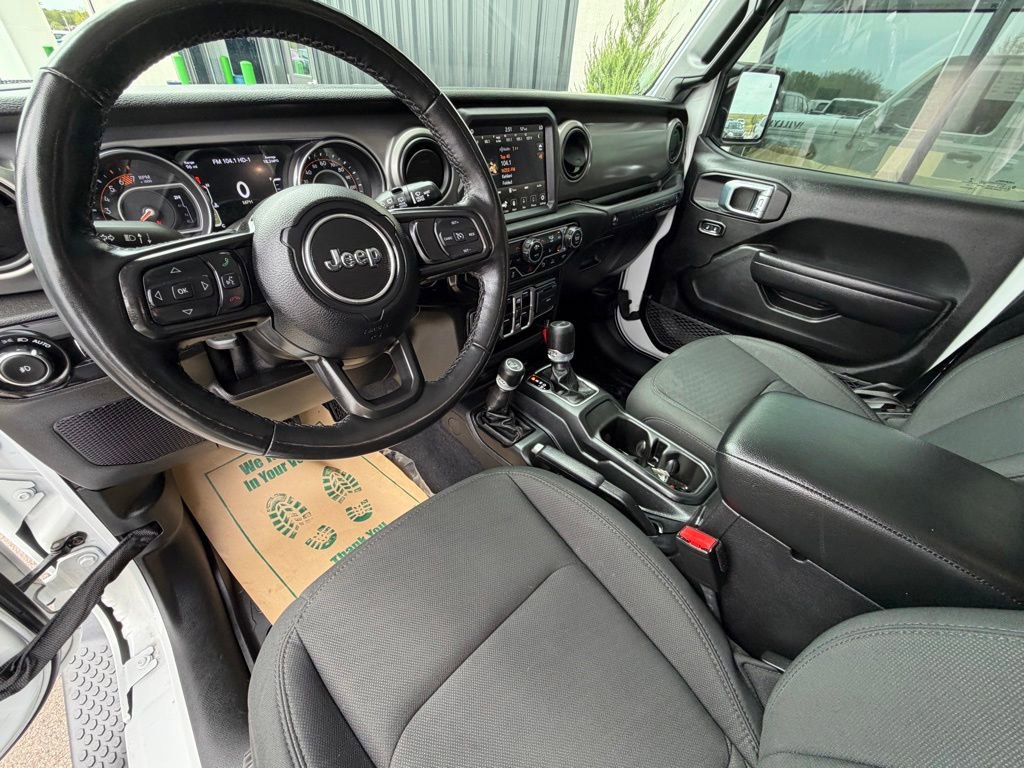 Used 2021 Jeep Wrangler Unlimited Sport AWD/4WD image 11