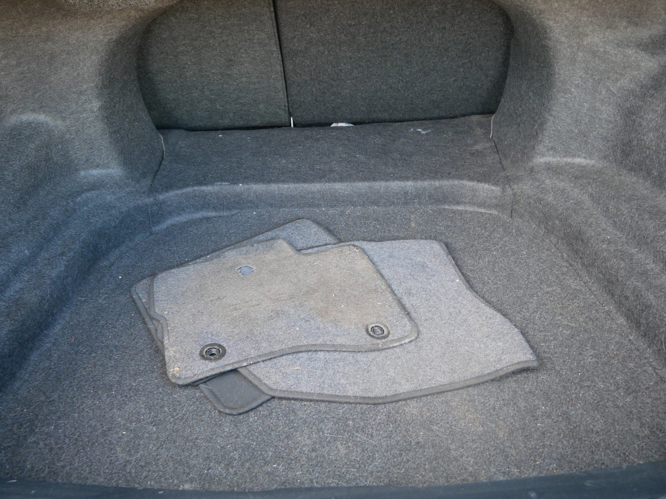 Used 2016 Ford Taurus SEL w/ Equipment Group 201A image 18