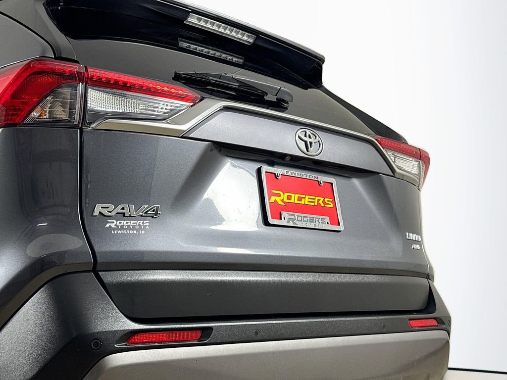 Certified 2019 Toyota RAV4 Limited w/ Advanced Technology Package image 28