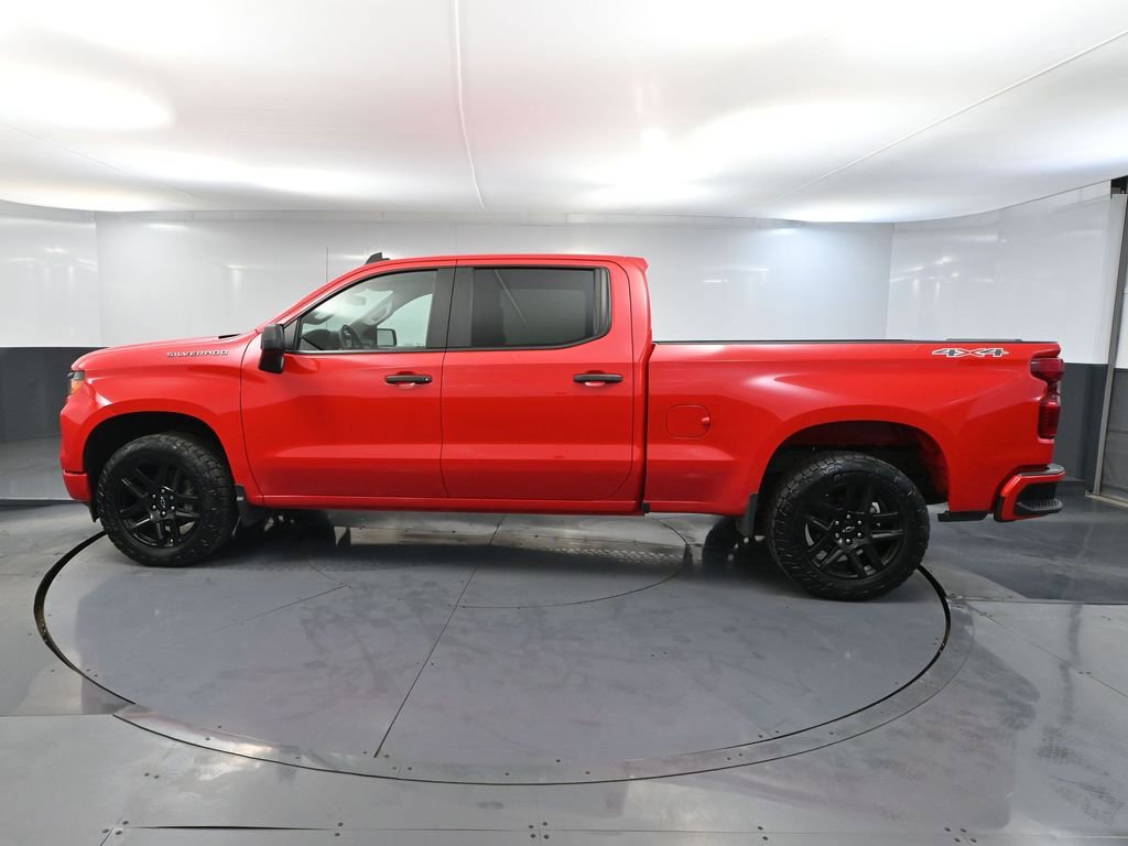 Used 2024 Chevrolet Silverado 1500 Custom image 11