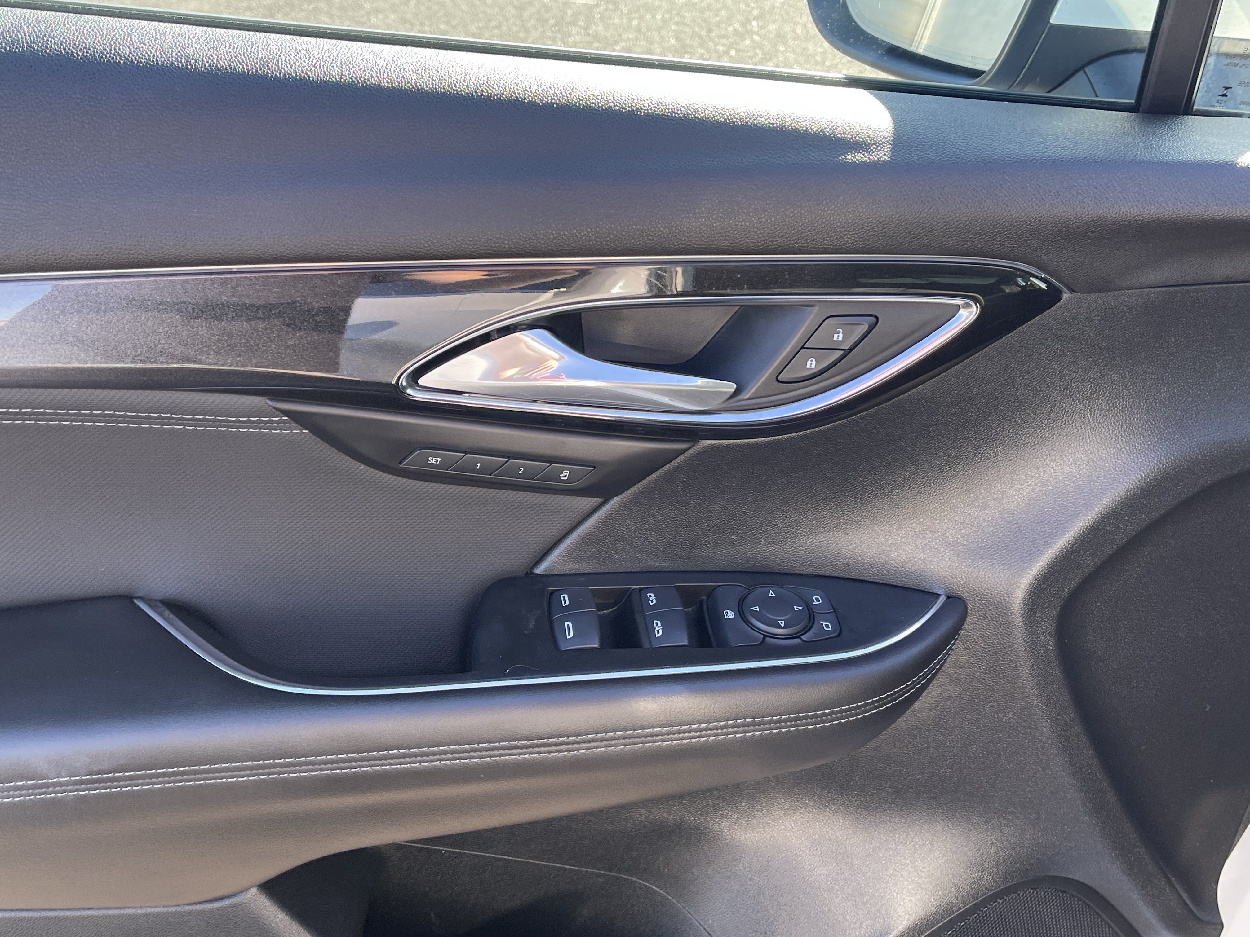 Used 2024 Buick Envision Preferred AWD/4WD image 17