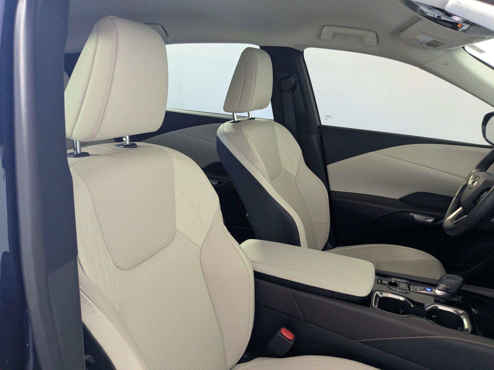 Used 2024 Lexus RX 350 FWD w/ Technology Package image 33