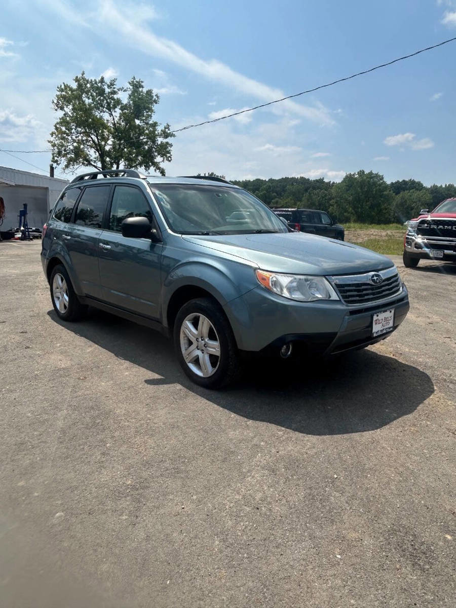 Used 2009 Subaru Forester 2.5X Limited AWD/4WD image 2