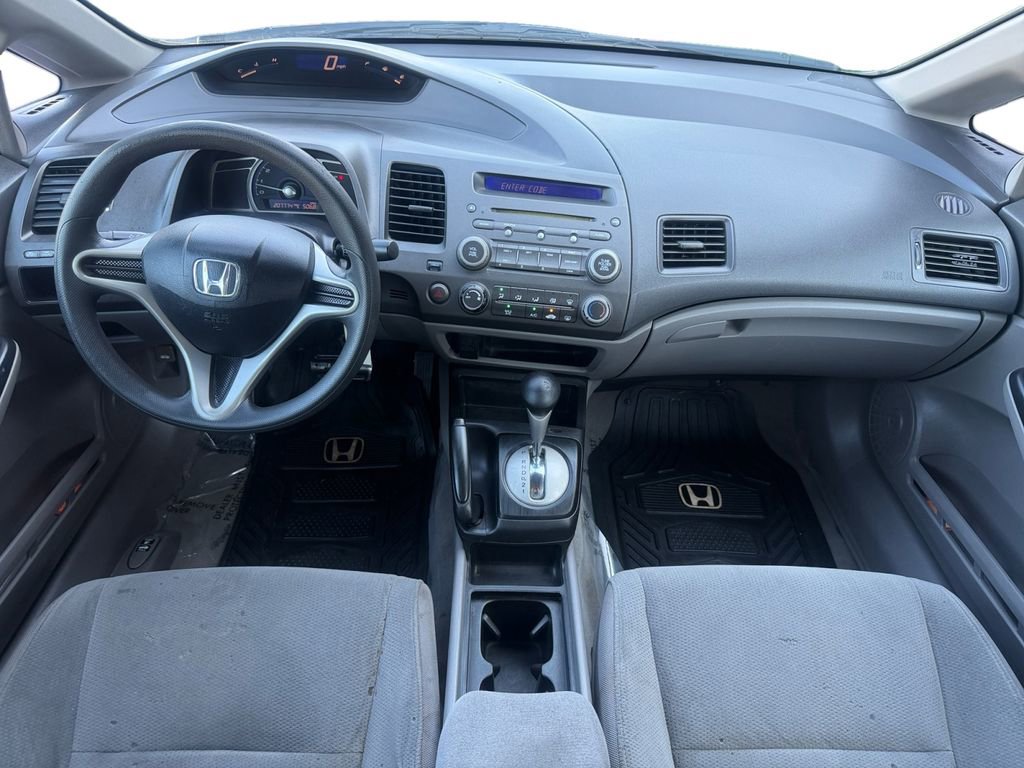 Used 2011 Honda Civic DX-VP image 12