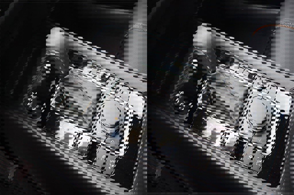 Used 2025 MAZDA CX-50 AWD 2.5 Hybrid w/ Cargo Package image 12