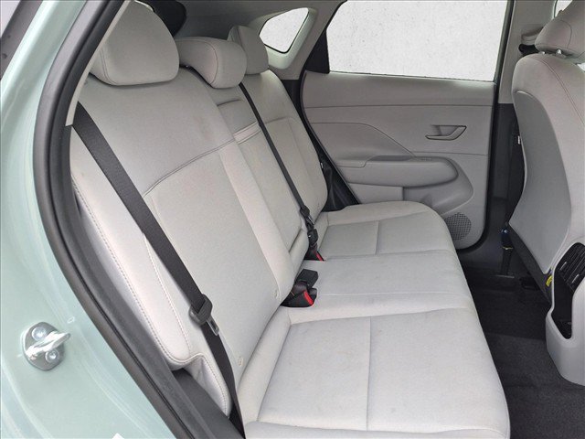 Used 2025 Hyundai Kona SEL FWD image 19