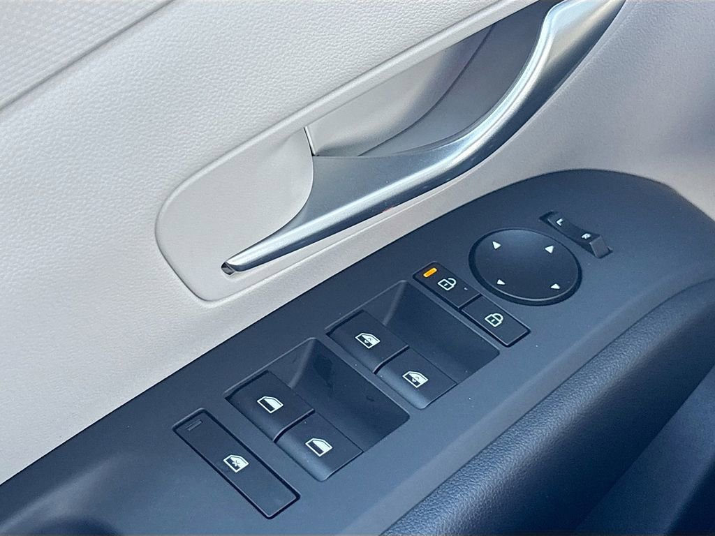 New 2026 Hyundai Tucson SEL image 17