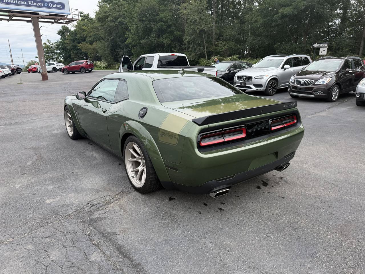 Used 2023 Dodge Challenger R/T Scat Pack RWD image 9