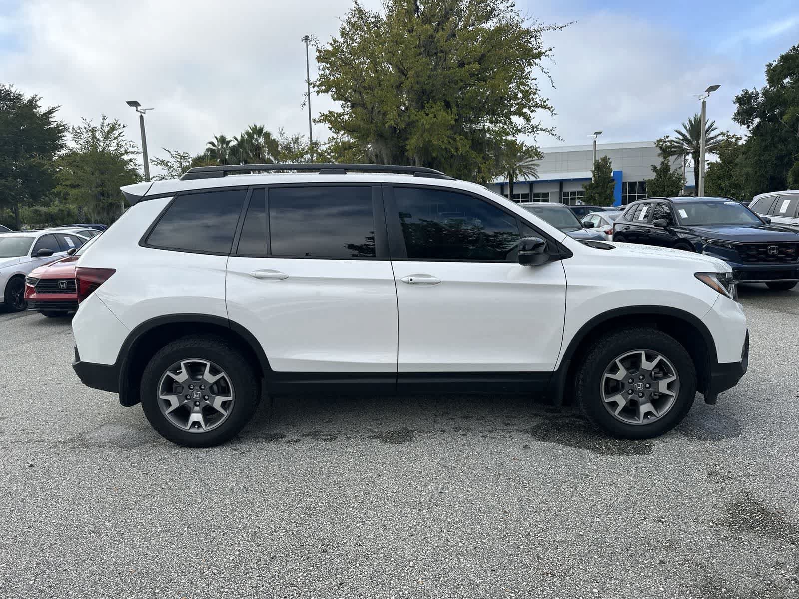 Used 2023 Honda Passport TrailSport image 7