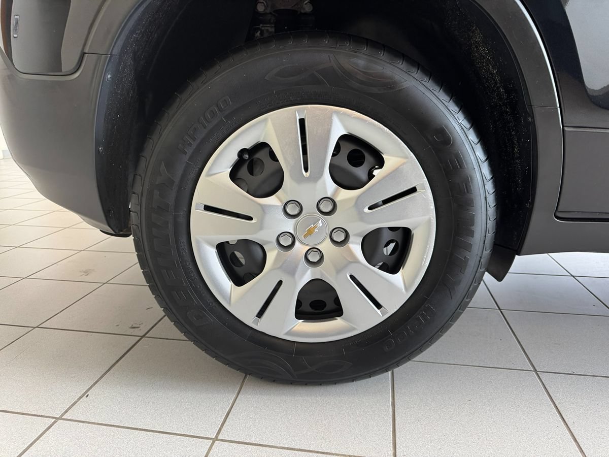 Used 2015 Chevrolet Trax LS FWD image 58