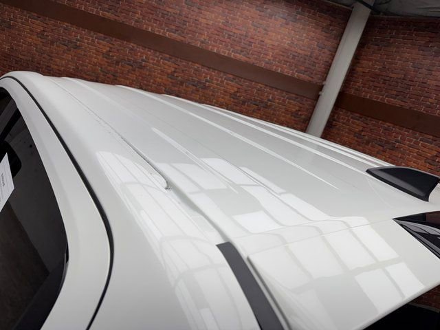 Used 2024 Nissan Titan SV w/ SV Convenience Package image 30