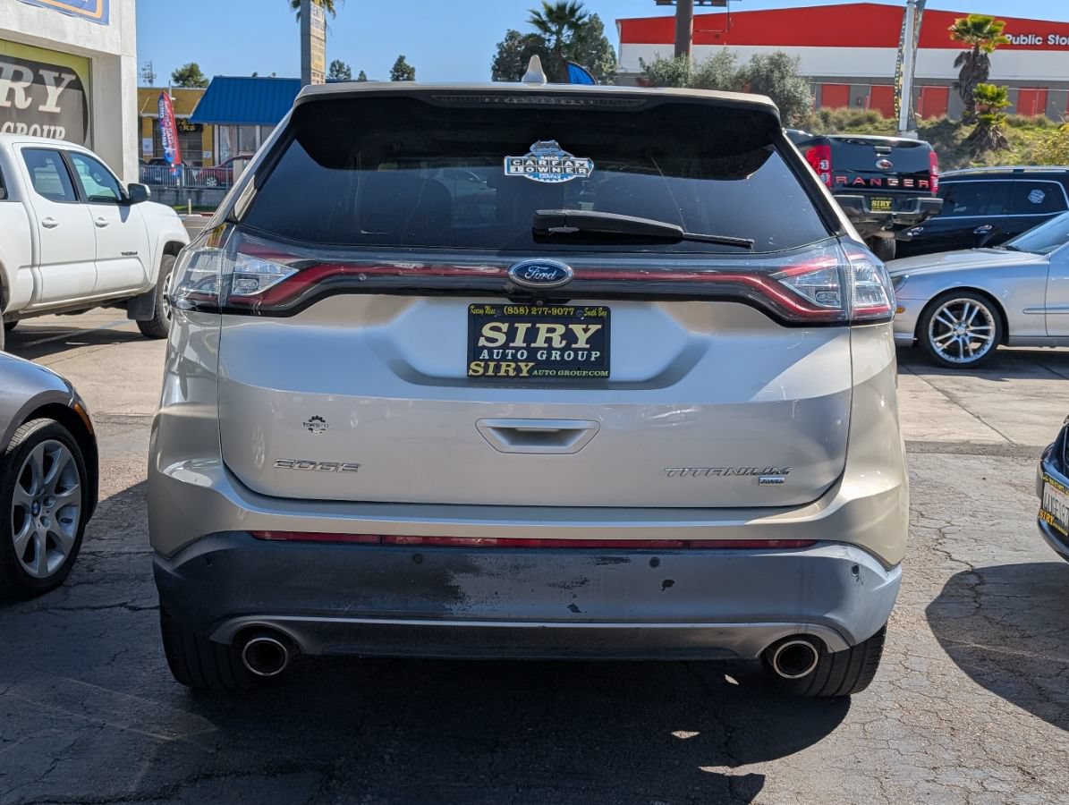 Used 2017 Ford Edge Titanium w/ Equipment Group 301A AWD/4WD image 15