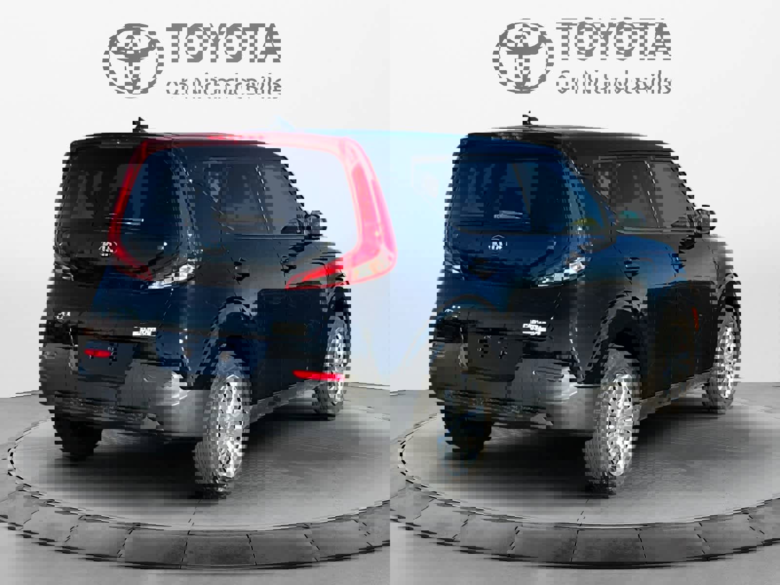 Used 2021 Kia Soul LX image 6