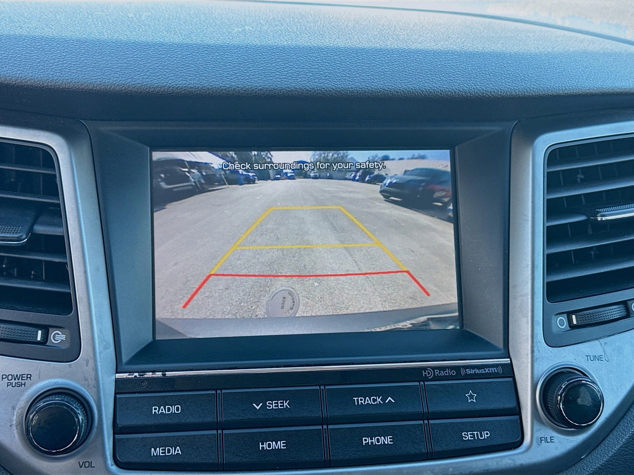 Used 2018 Hyundai Tucson SEL image 11