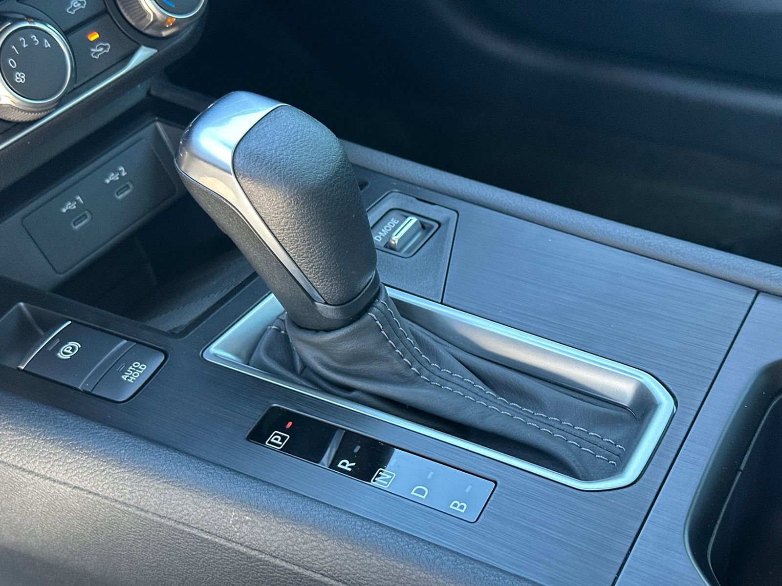 New 2026 Nissan Kicks S FWD image 27