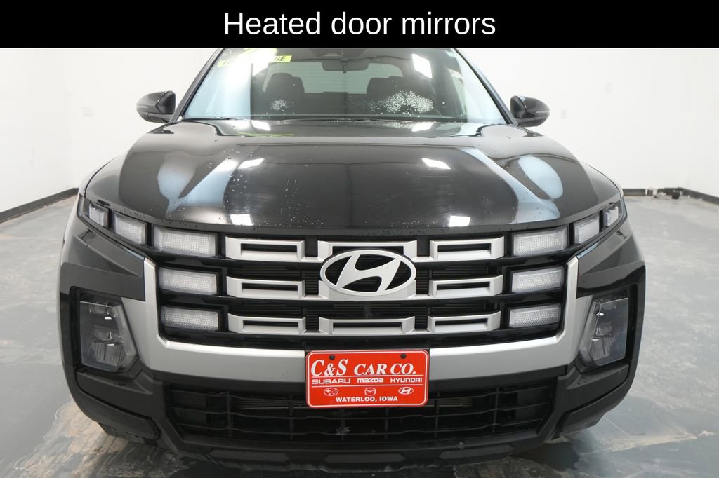 Used 2025 Hyundai Santa Cruz SEL image 2