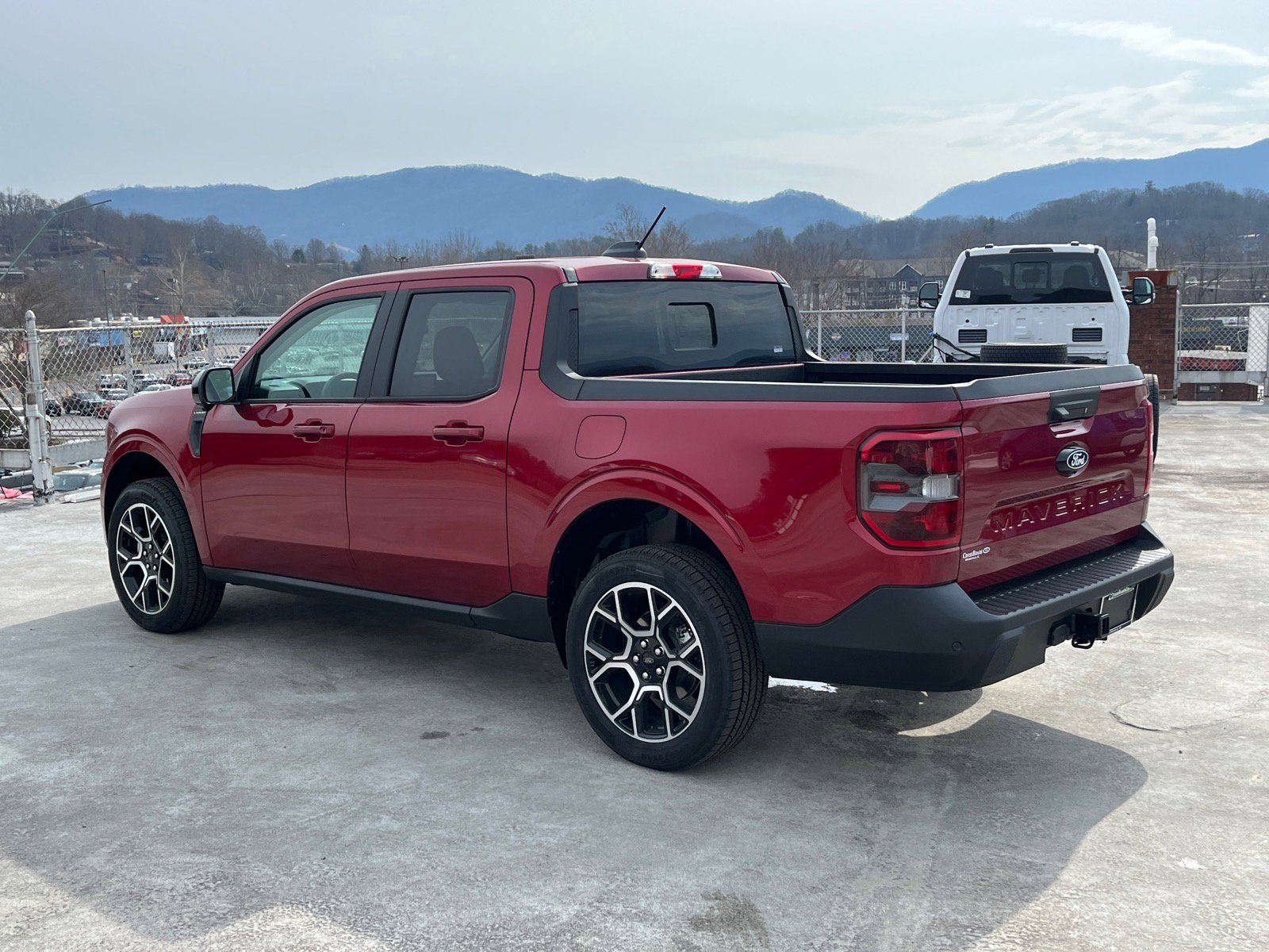 New 2026 Ford Maverick Lariat w/ 4K Tow Package image 5