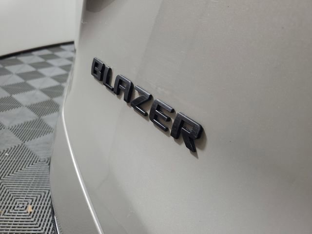 Used 2021 Chevrolet Blazer RS w/ Enhanced Convenience Package image 8