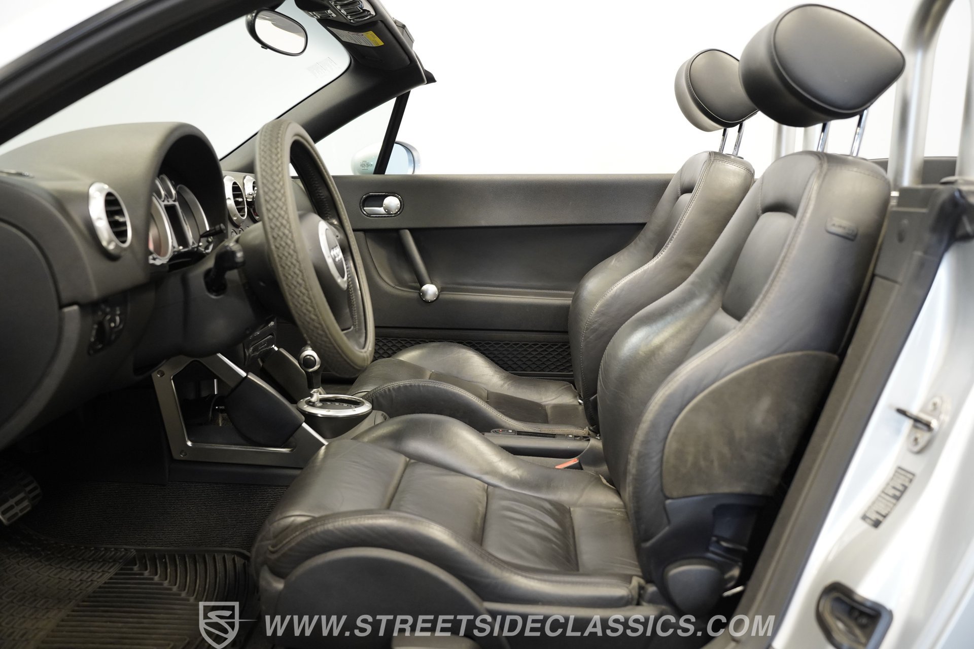 Used 2003 Audi TT 1.8T FWD image 3