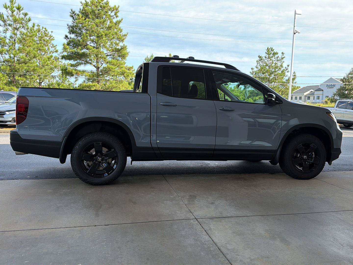 New 2026 Honda Ridgeline Black Edition image 7