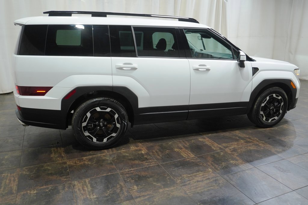 Used 2024 Hyundai Santa Fe SEL image 4