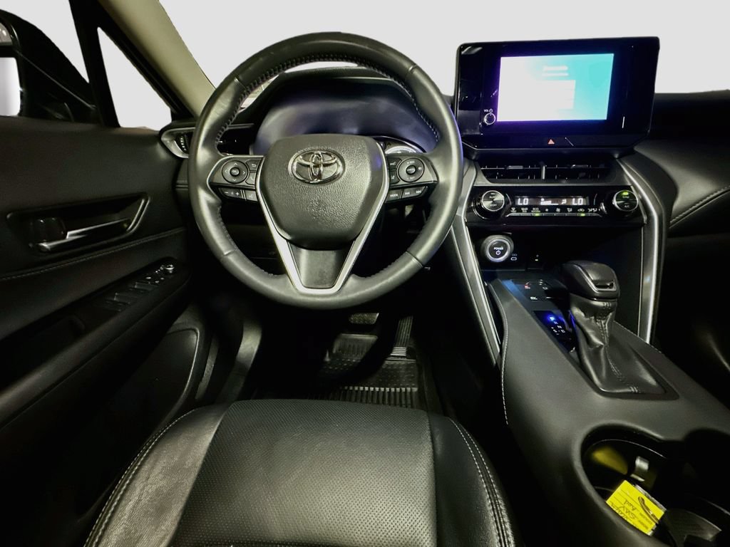 Used 2023 Toyota Venza LE AWD/4WD image 30
