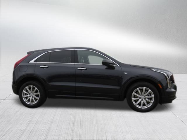 Certified 2023 Cadillac XT4 Luxury w/ Cold Weather Package image 2