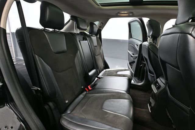Used 2017 Ford Edge Sport w/ Equipment Group 401A AWD/4WD image 41