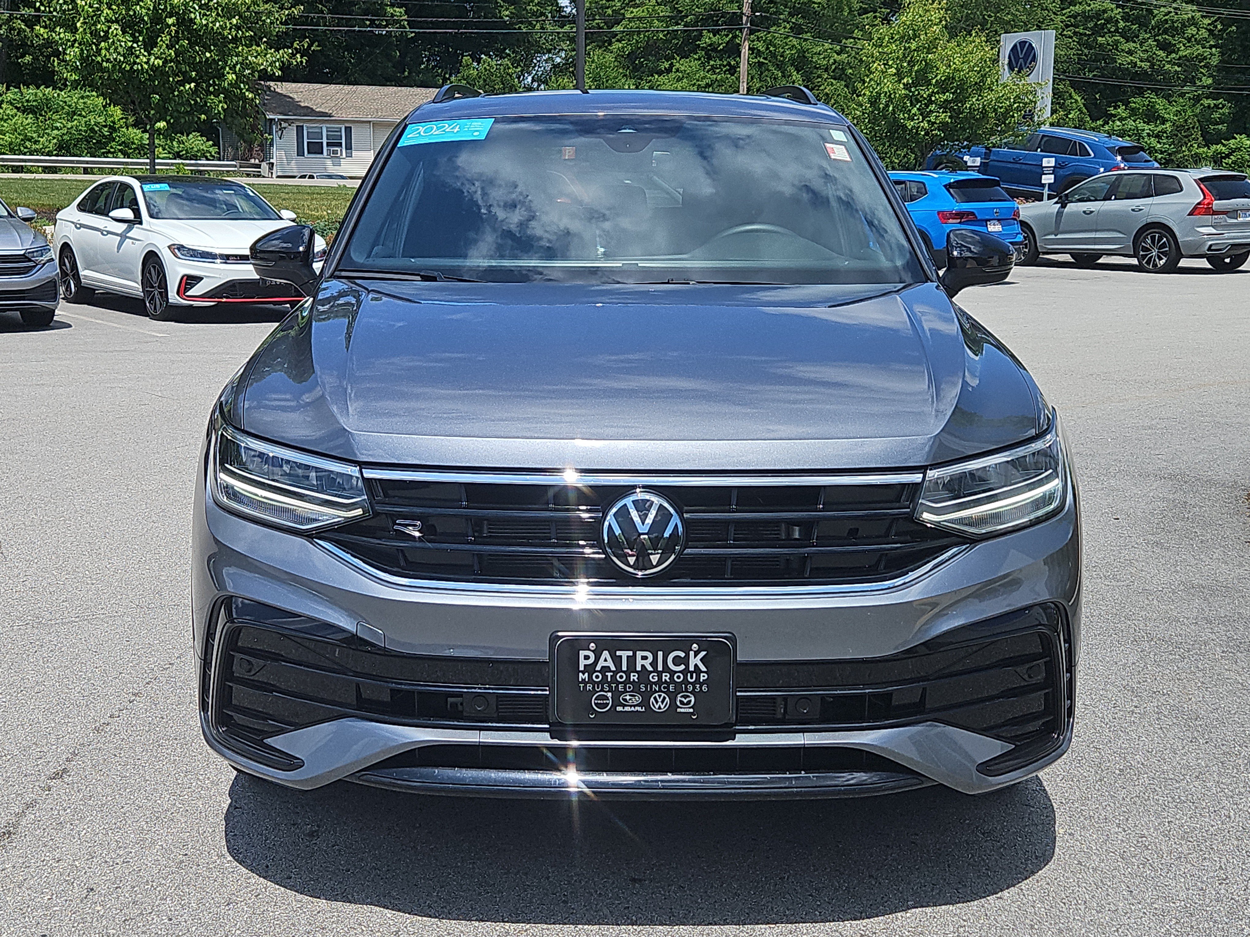 Certified 2024 Volkswagen Tiguan SE R-Line AWD/4WD image 26