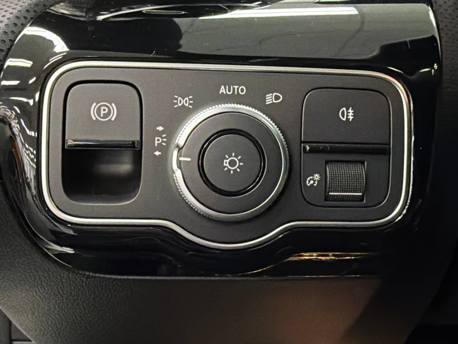 Used 2026 Mercedes-Benz CLA 250 image 30