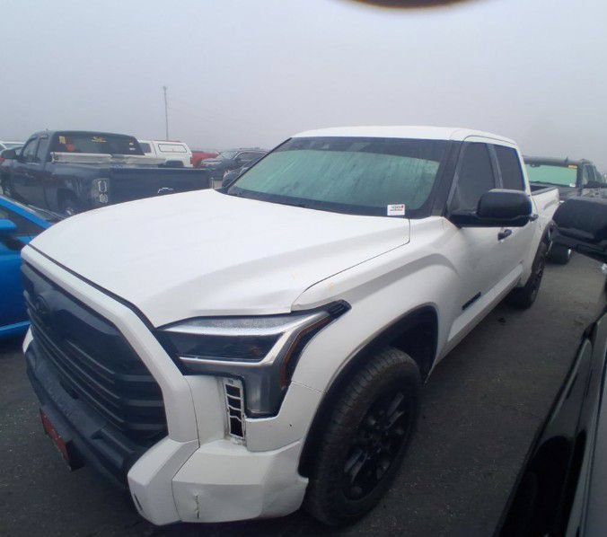 Used 2022 Toyota Tundra SR5 RWD image 1