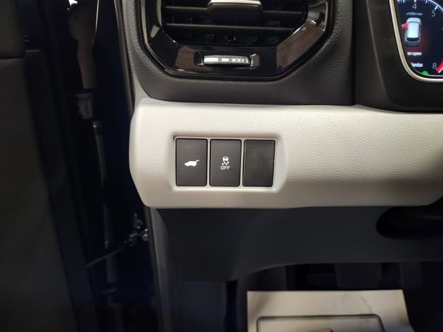 Certified 2025 Honda Pilot Touring image 20
