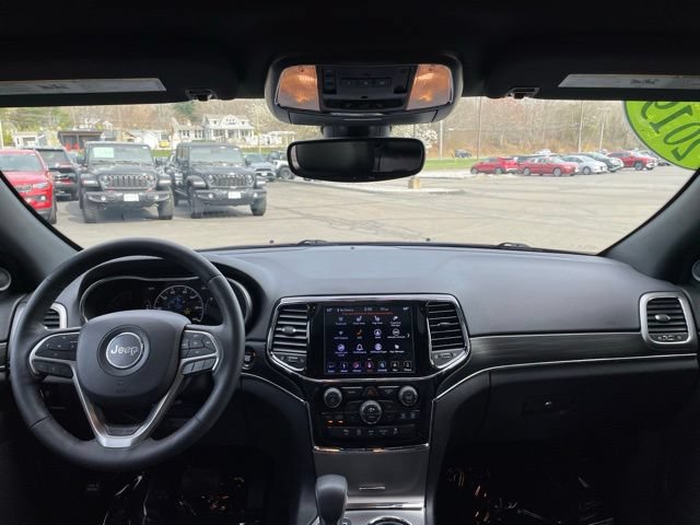 Used 2019 Jeep Grand Cherokee Limited AWD/4WD image 15
