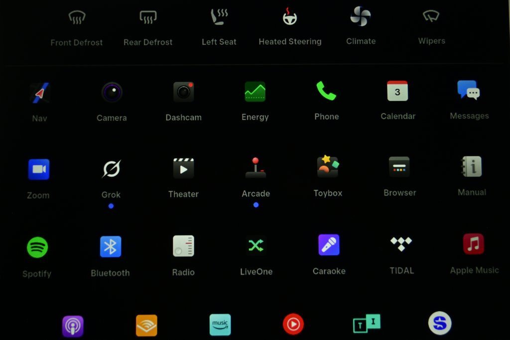 Used 2022 Tesla Model 3 Long Range image 11