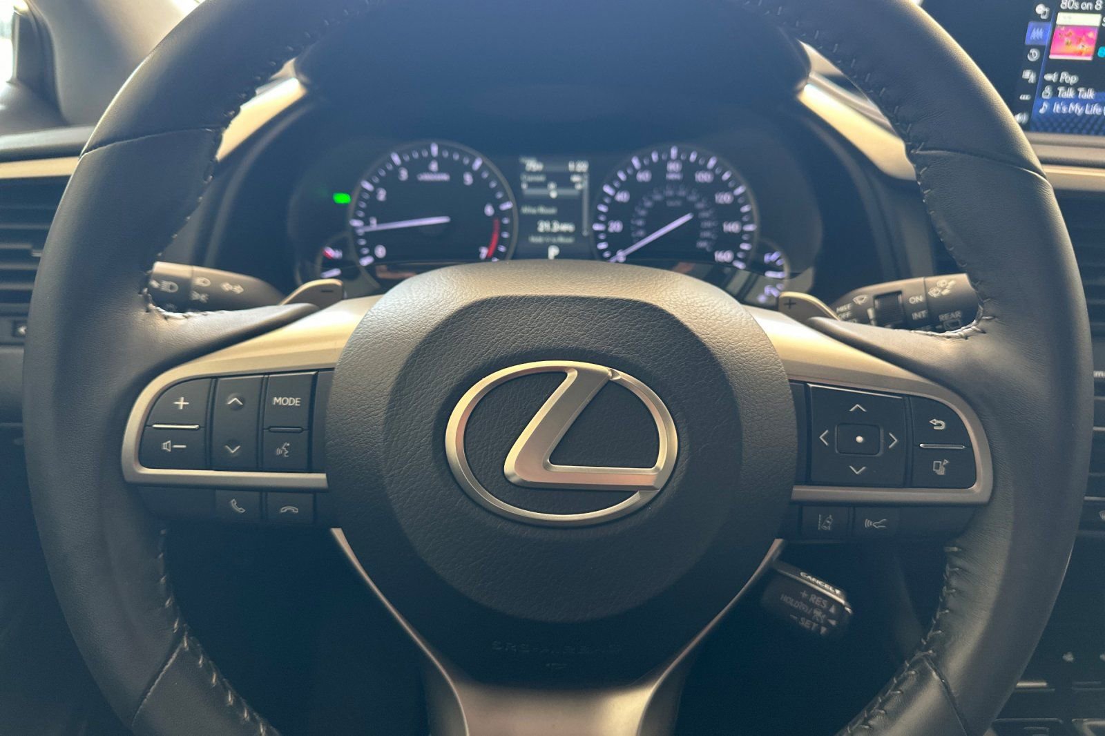 Used 2020 Lexus RX 350 FWD w/ Accessory Package image 23