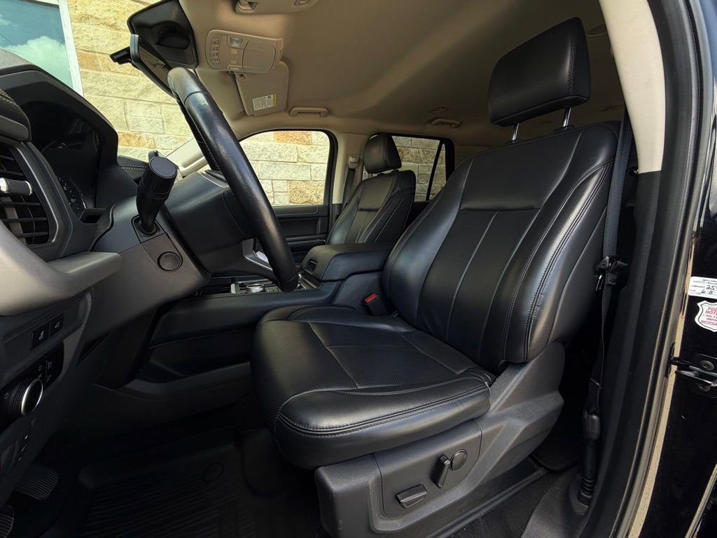 Used 2024 Ford Expedition Max XLT AWD/4WD image 6