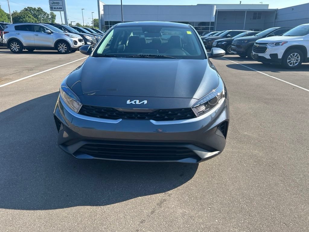 Used 2024 Kia Forte LXS FWD image 2