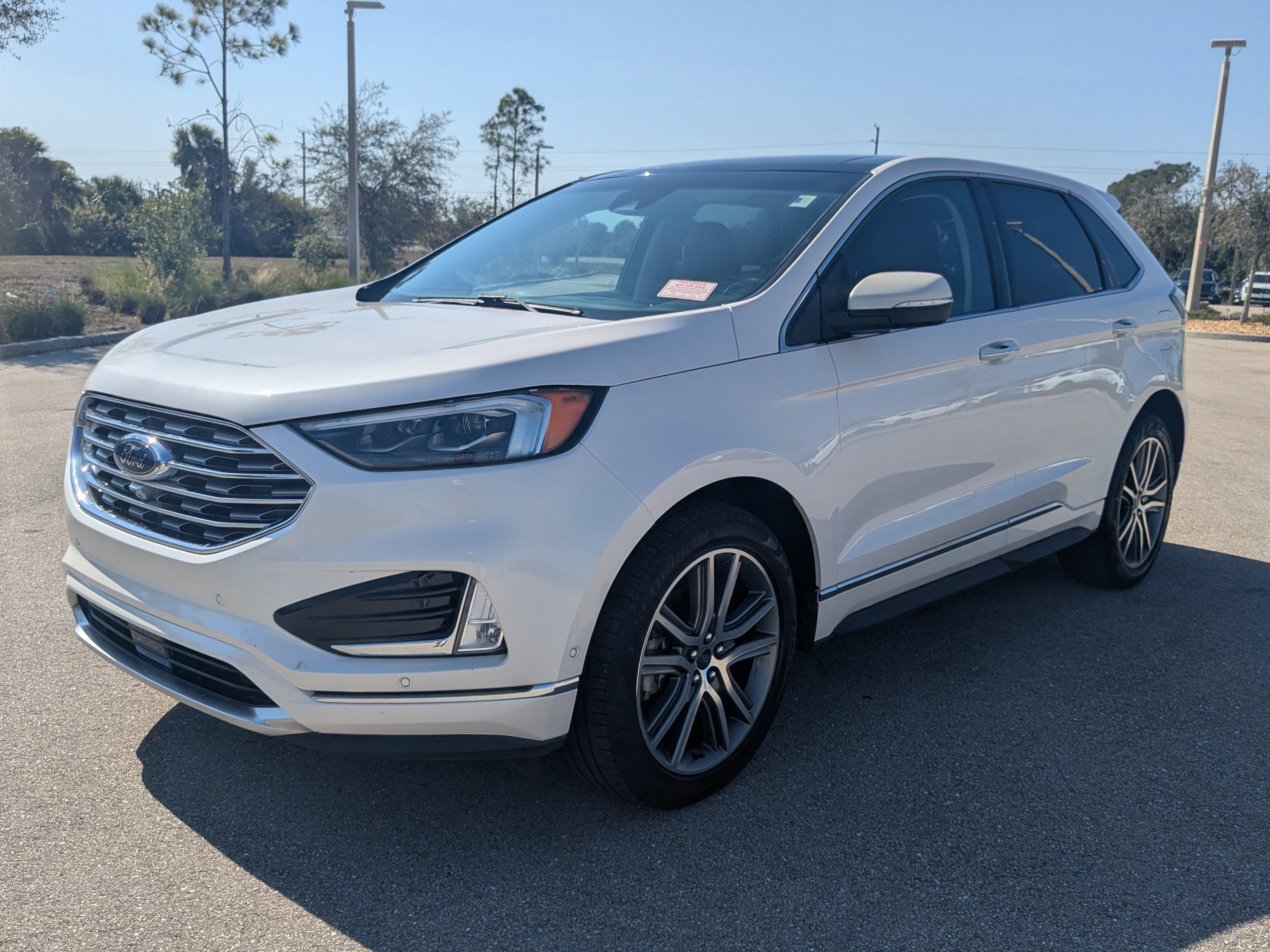 Used 2019 Ford Edge Titanium w/ Equipment Group 301A image 9